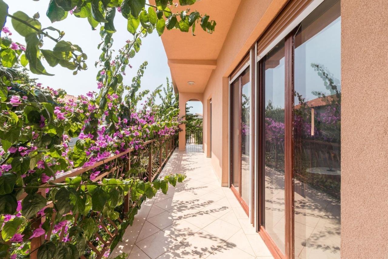 Apartments Ivica 1706 ลิทซ์ยัน ภายนอก รูปภาพ