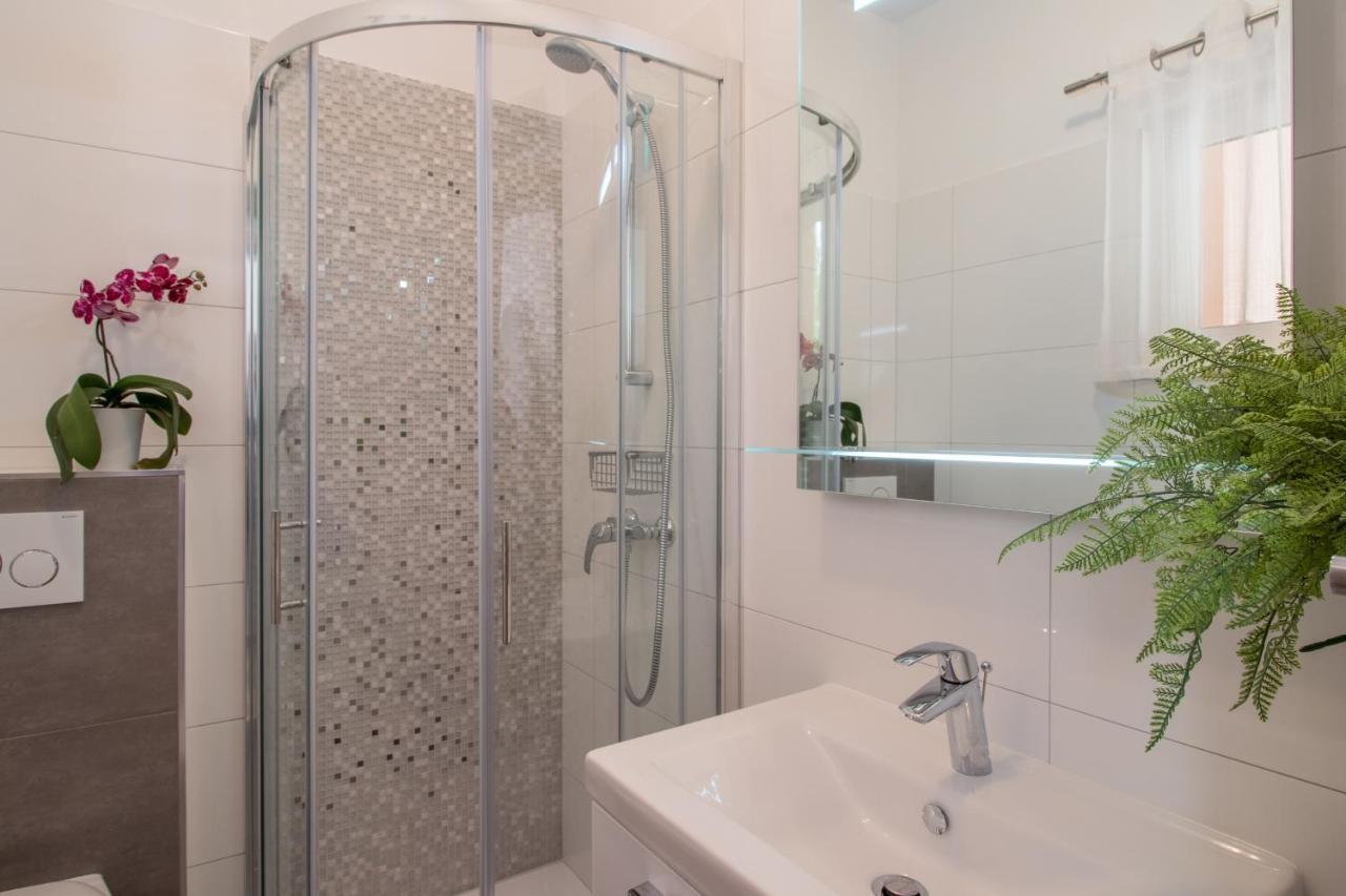 Apartments Ivica 1706 ลิทซ์ยัน ภายนอก รูปภาพ